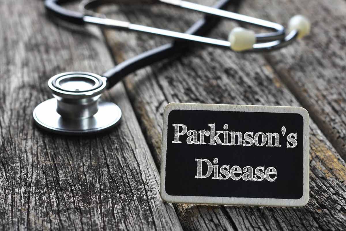 Parkinson's disease stages article image