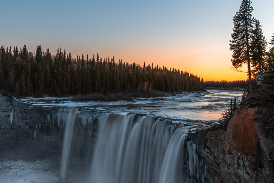 Alexandra Falls