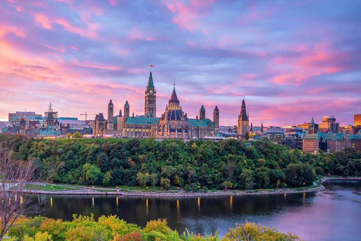 parliament hill ottawa ontario